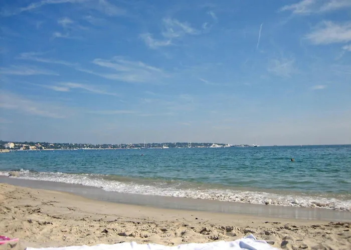 Golfe-Juan Port